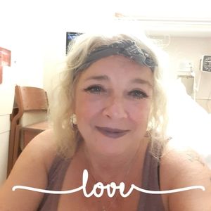 Meet your Posher, Deborah